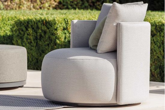 Fauteuil de jardin tournant, Totti