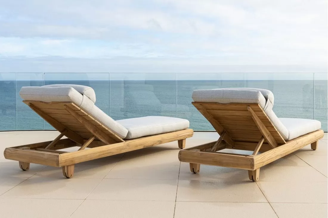 Bain de soleil en teck... 2